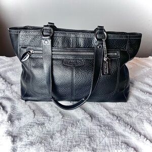 Y2K COACH Penelope pebbled black handbag No C1082-F14G84